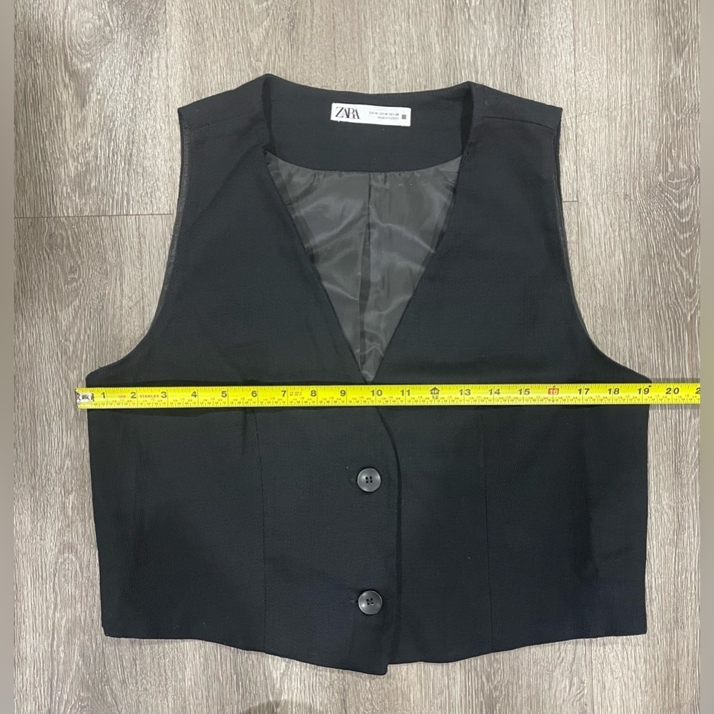 Zara Midnight Black Sleeveless Vest - Picture 2 of 7